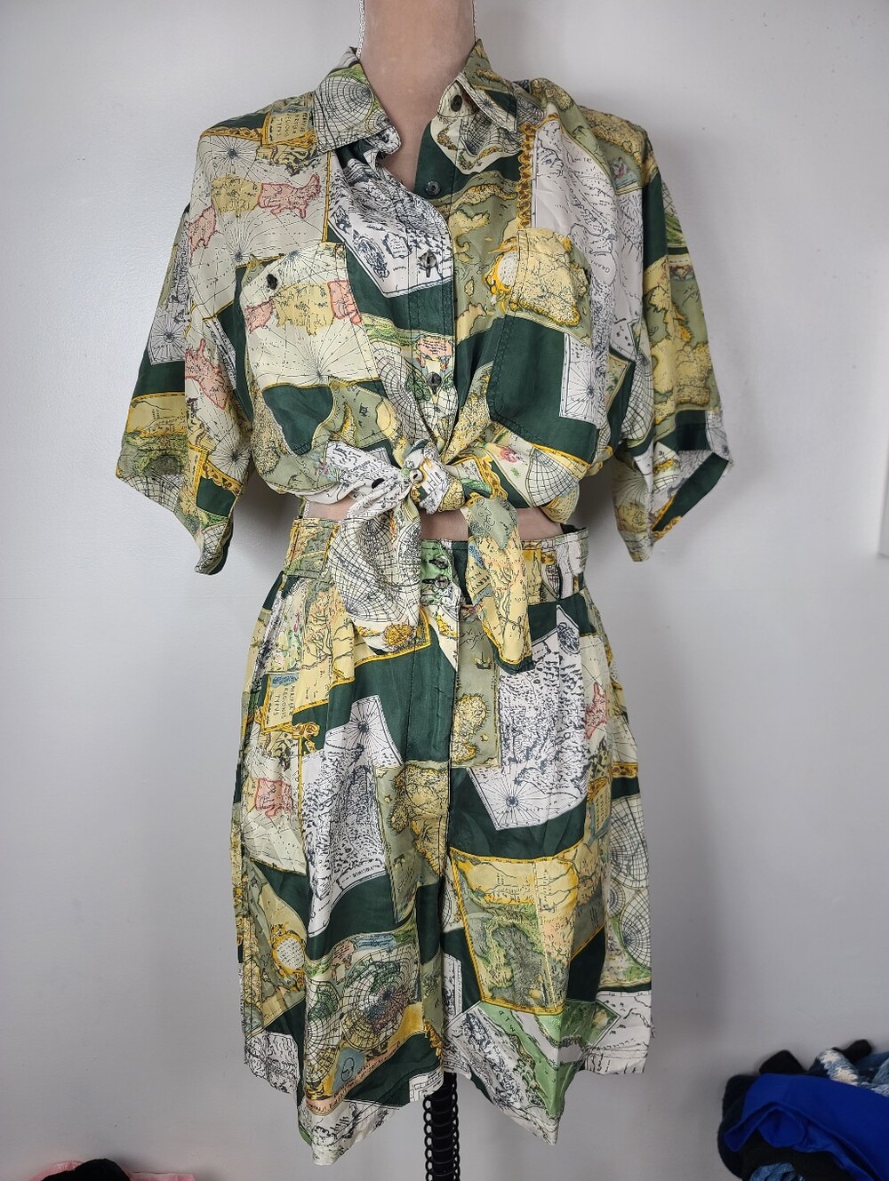Vintage Whistles Silk Matching Camp Short Sleeve Top & Culotte Shorts Set M - Picture 2 of 16